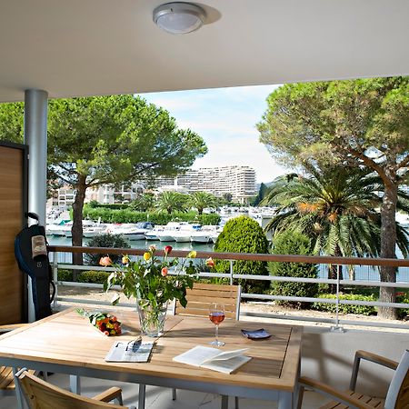 Vacanceole - Residence Carre Marine Mandelieu La Napoule Ngoại thất bức ảnh