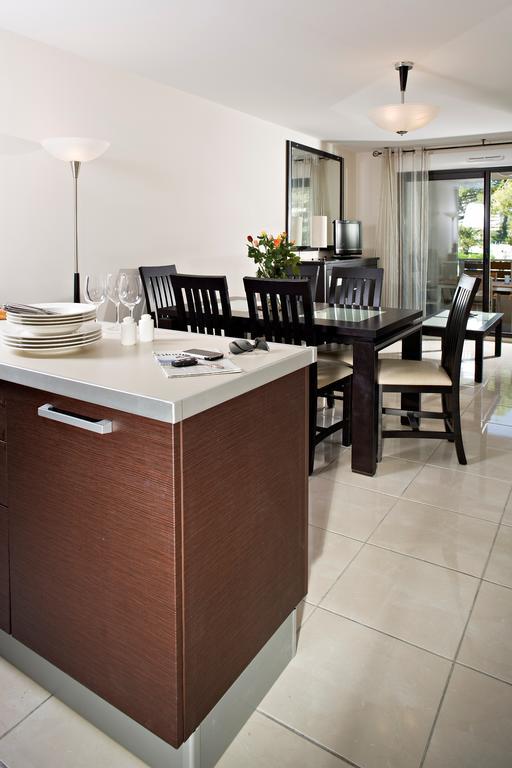 Vacanceole - Residence Carre Marine Mandelieu La Napoule Phòng bức ảnh
